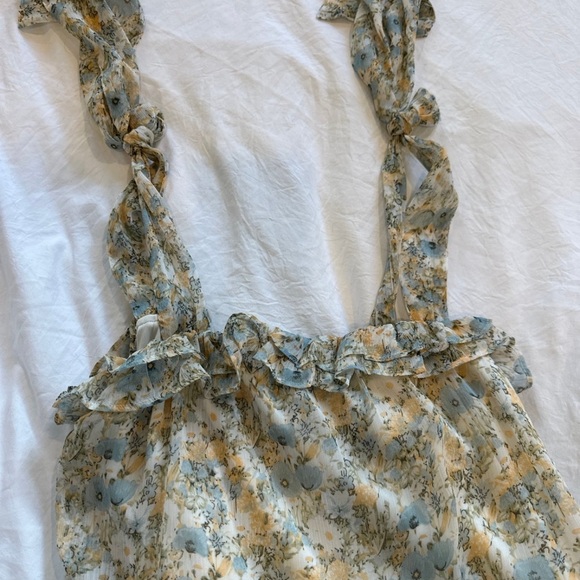 Clichè Dress - Picture 2 of 4